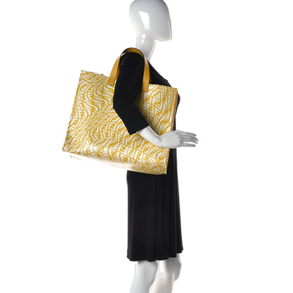 Fendi X SARAH COLEMAN Glazed Canvas Vitello King FF Vertigo Shopping Tote Bag Mimosa White 2 of 10