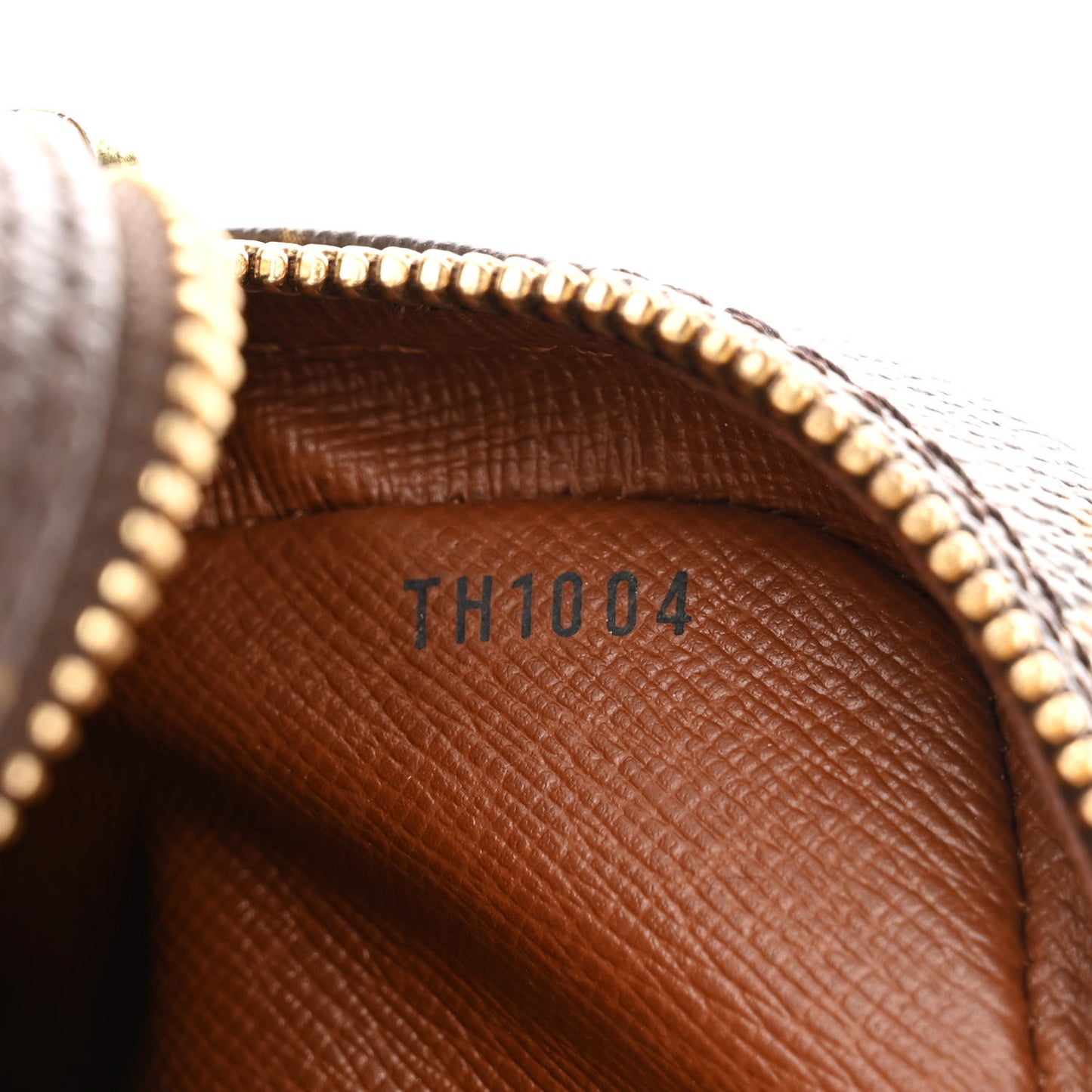 Monogram Amazone