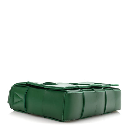 Bottega Veneta Lambskin Maxi Intrecciato Cassette Crossbody Bag Racing Green 4 of 10