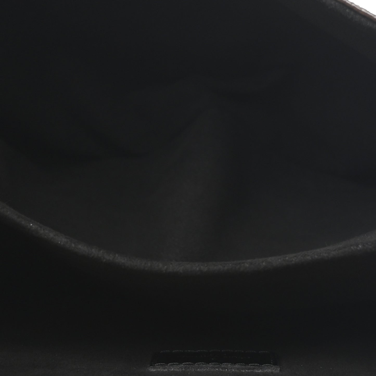 Reverse Monogram Pochette Metis
