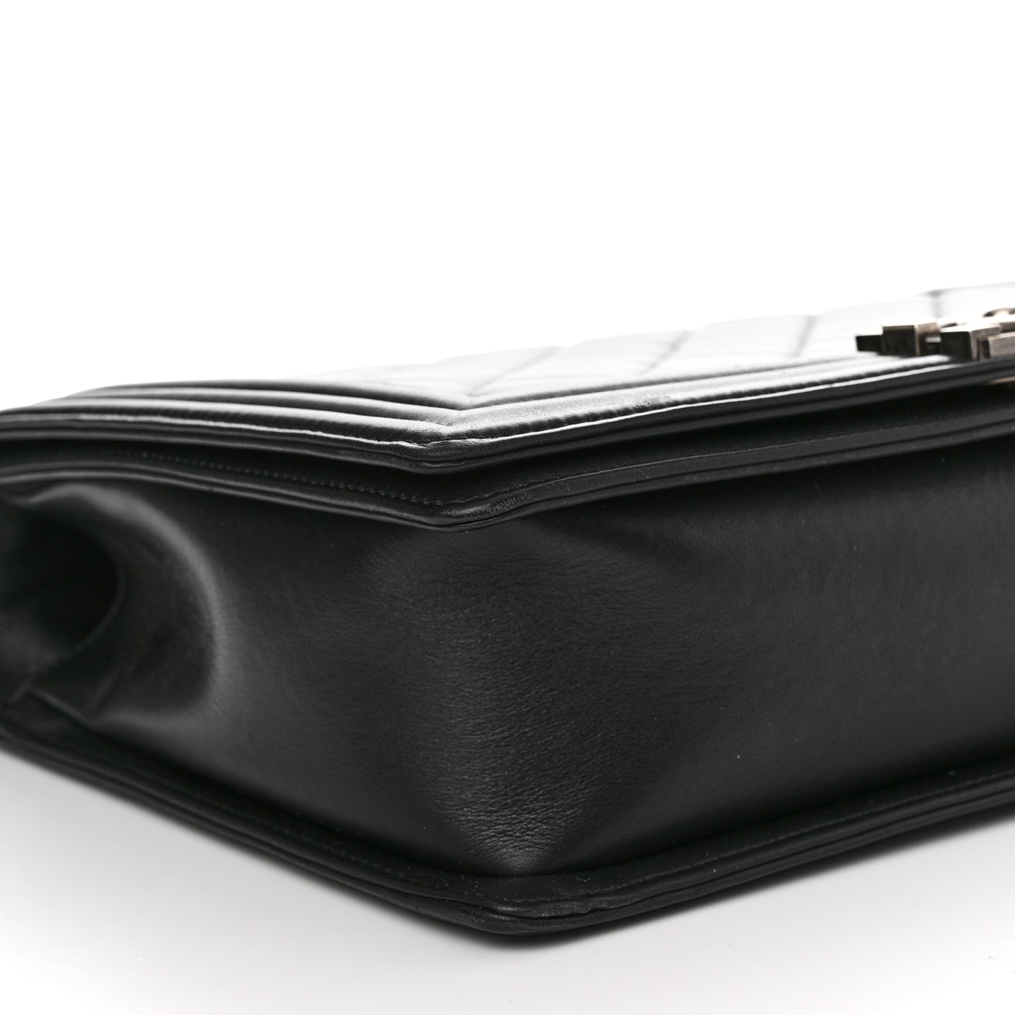 Calfskin Quilted Large Boy Flap Black