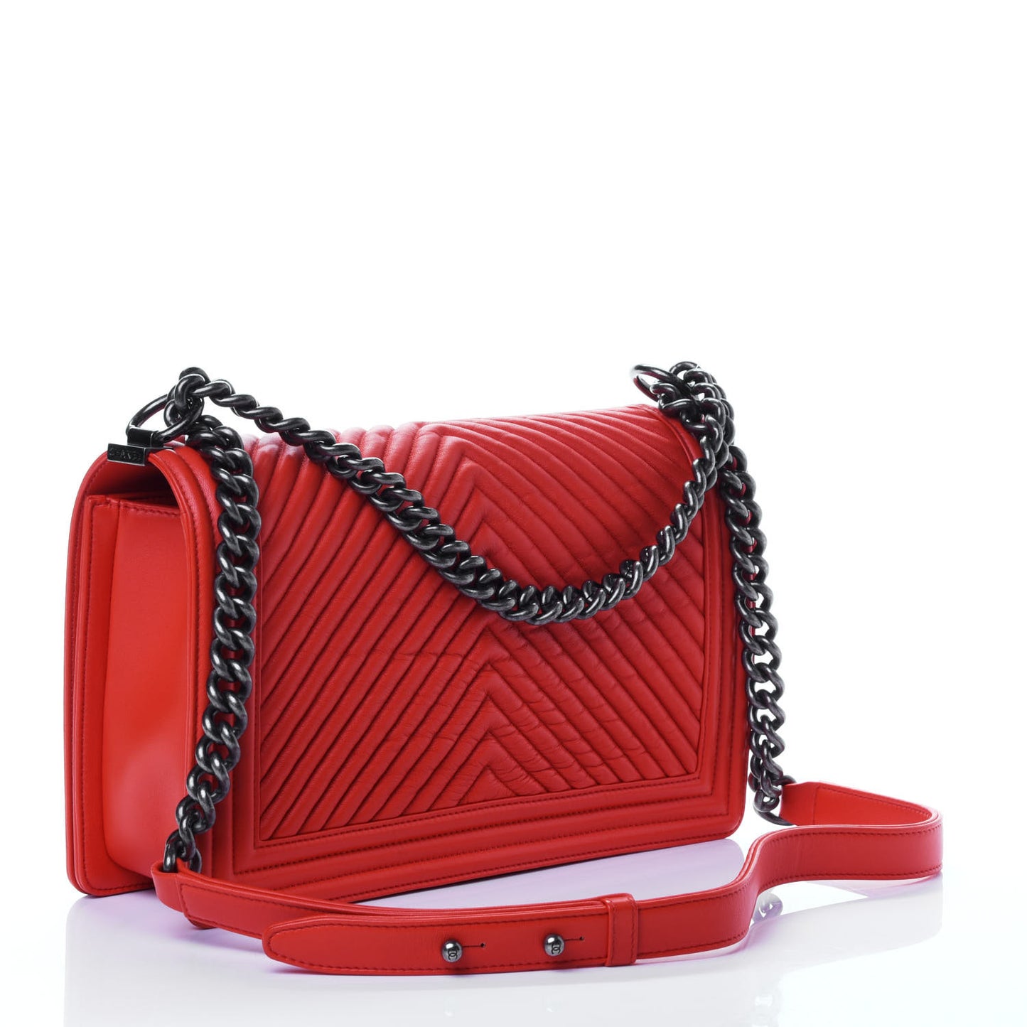 Calfskin Chevron New Medium Boy Flap Red