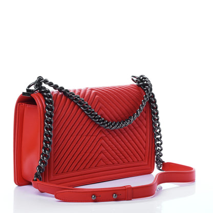 Chanel Calfskin Chevron New Medium Boy Flap Red 3 of 5