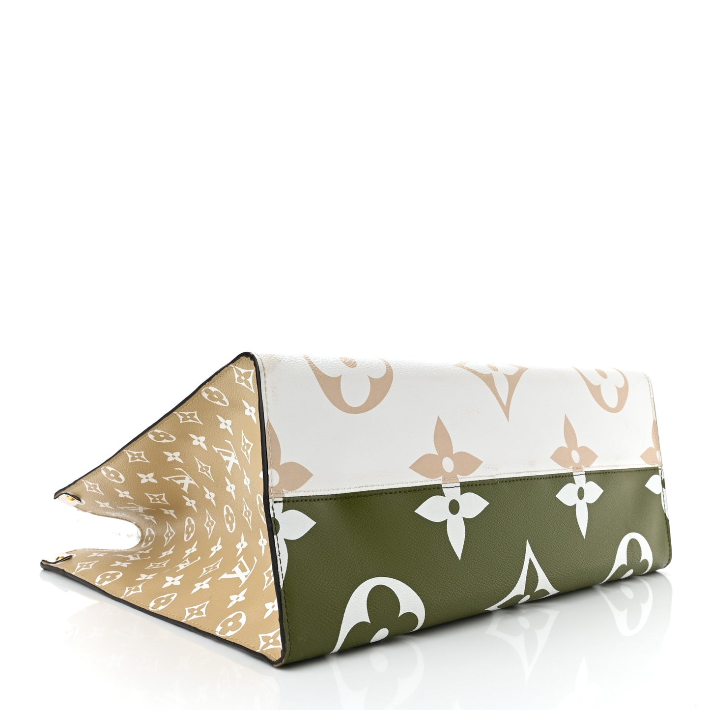 Monogram Giant Onthego GM Kaki Beige