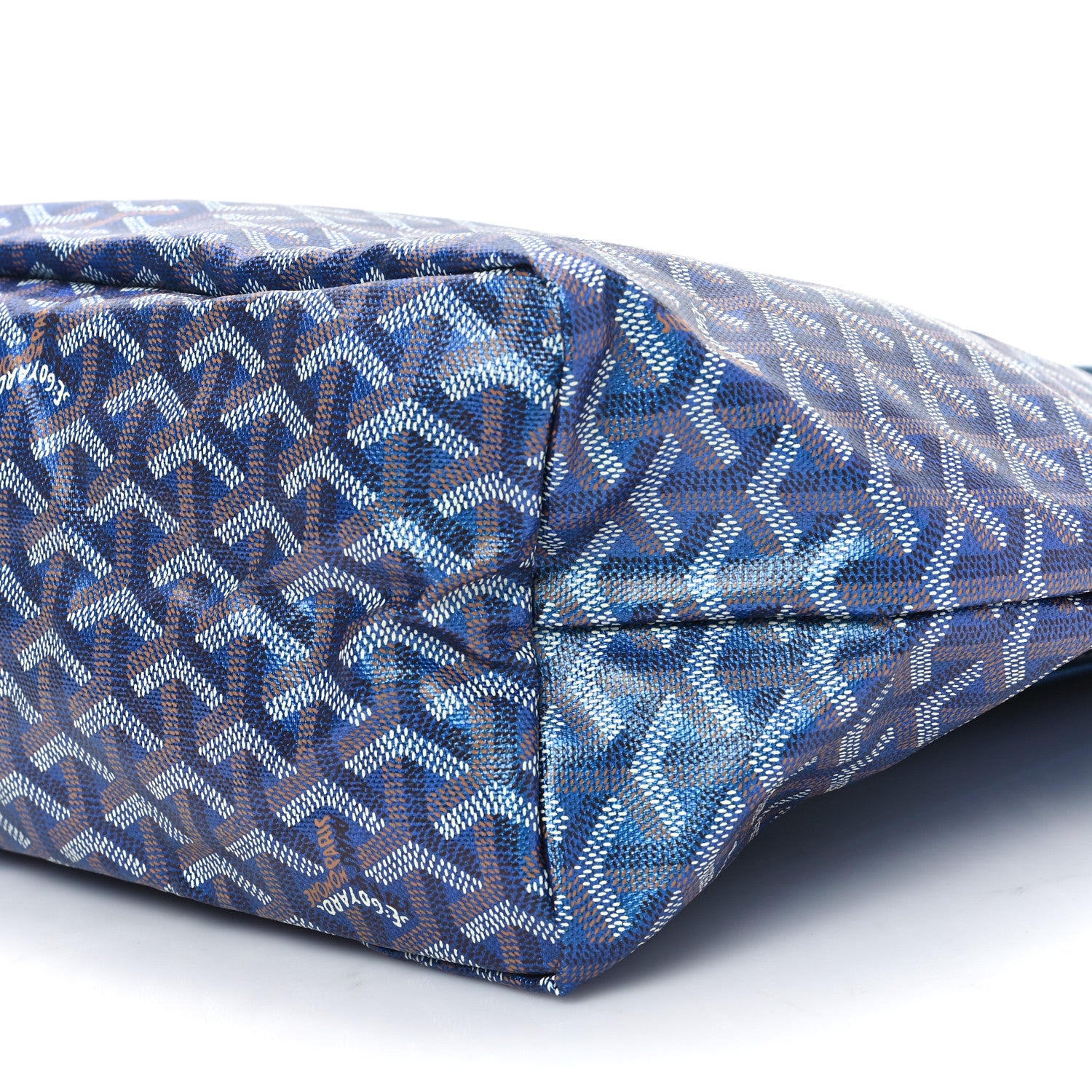 Goyard Iridescent Goyardine Saint Louis PM Pearly Blue 10 of 10