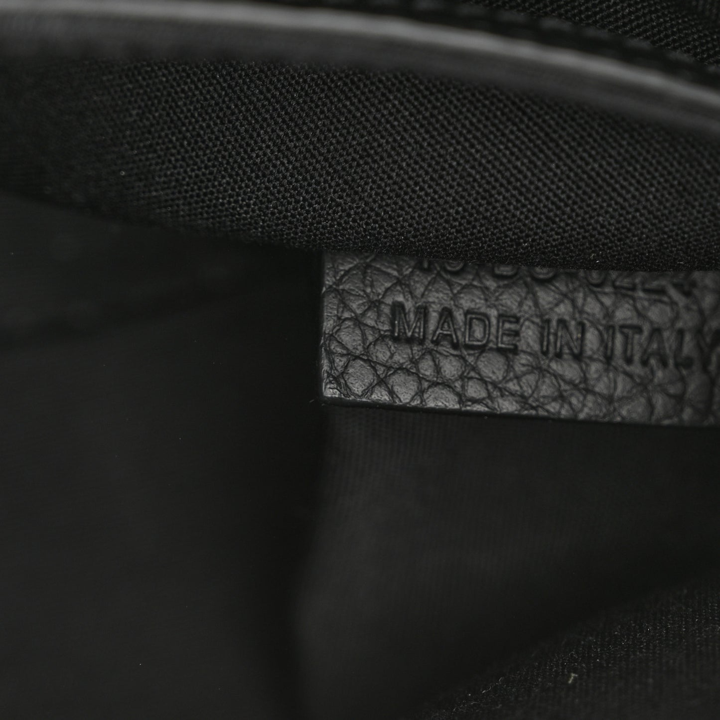 Grained Calfskin Embossed Dior Gravity Rider Zipped 2.0 Messenger Black