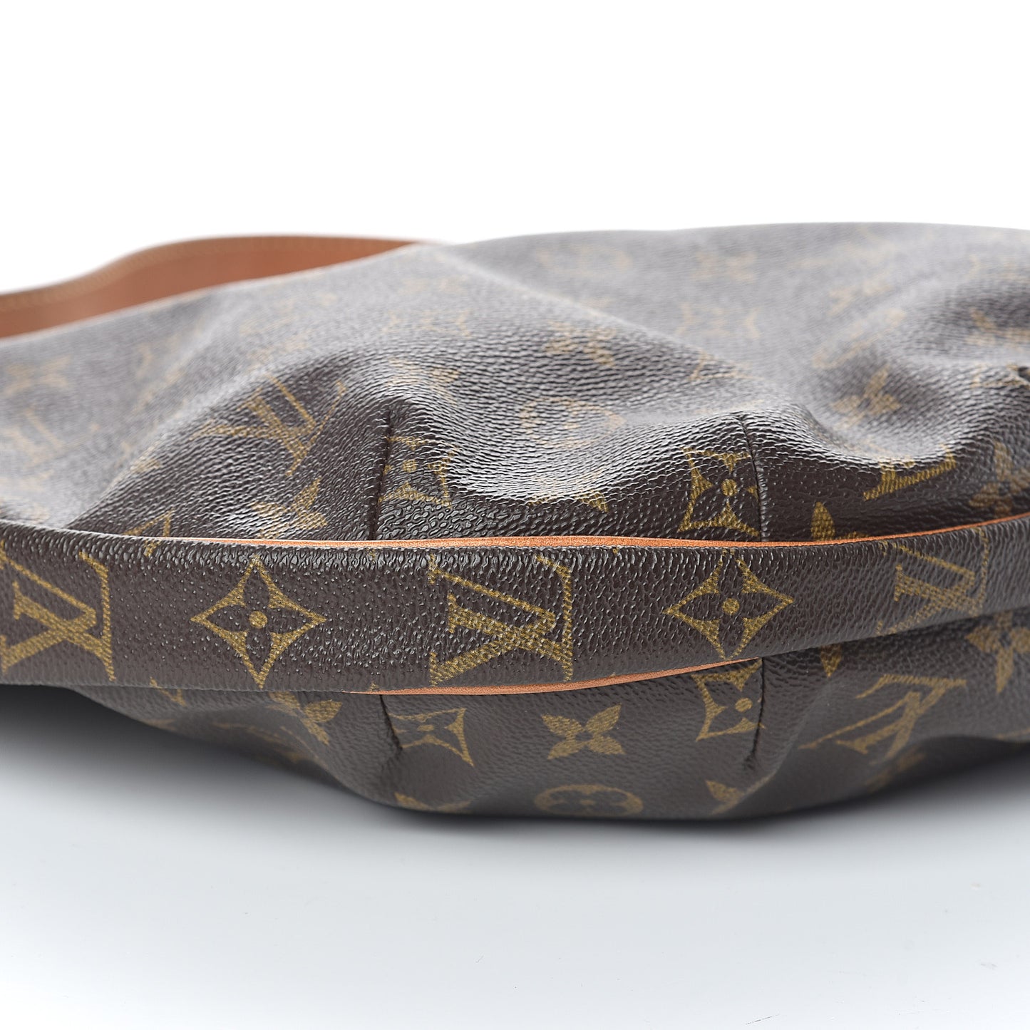 Monogram Croissant MM