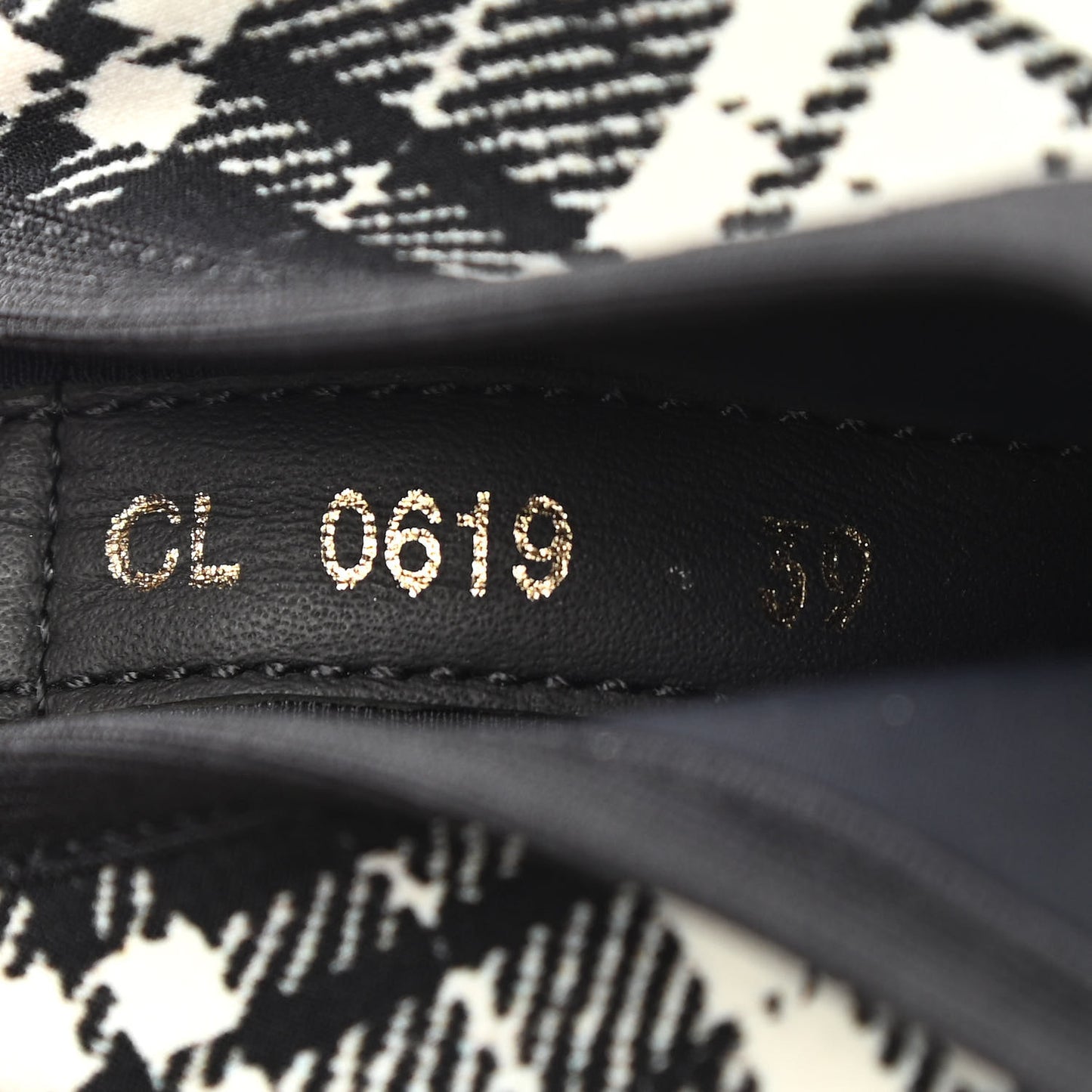 Calfskin Tartan D-Order Low Boot 39 Black White