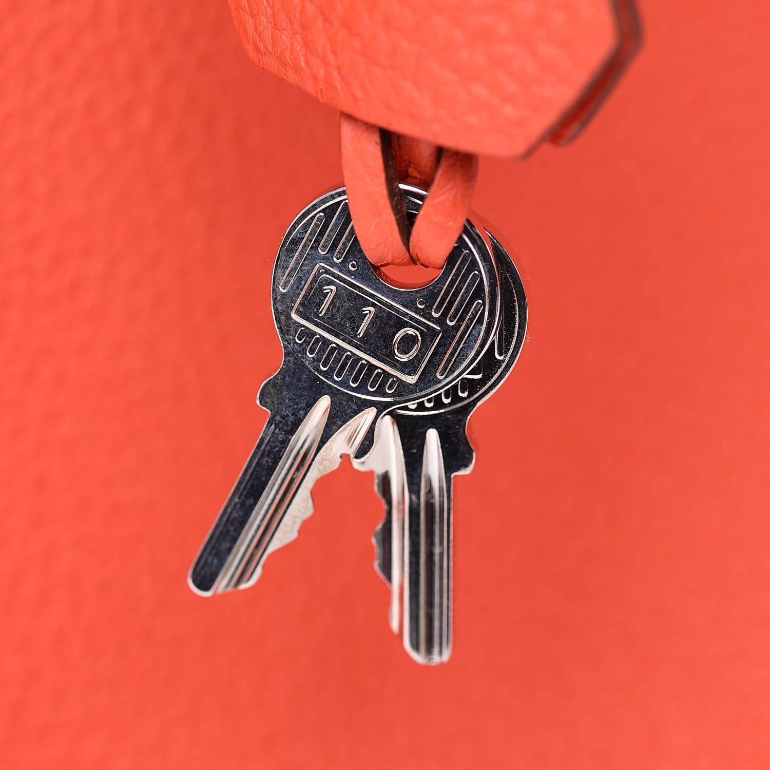 Hermes Togo Kelly Retourne 35 Capucine 33 of 35