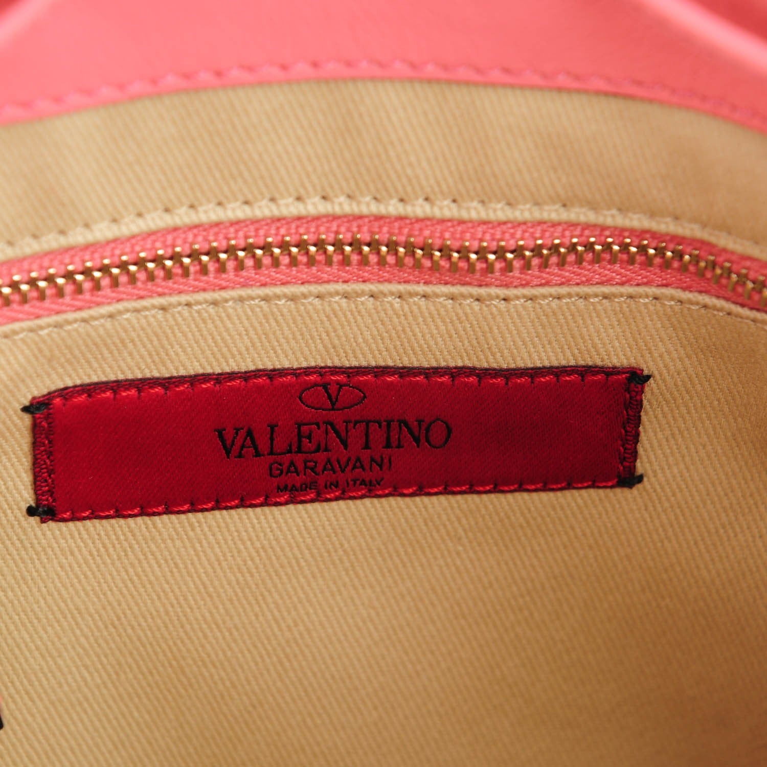 Valentino Garavani Vitello Rockstud Bucket Bag Paradise Rose 6 of 8