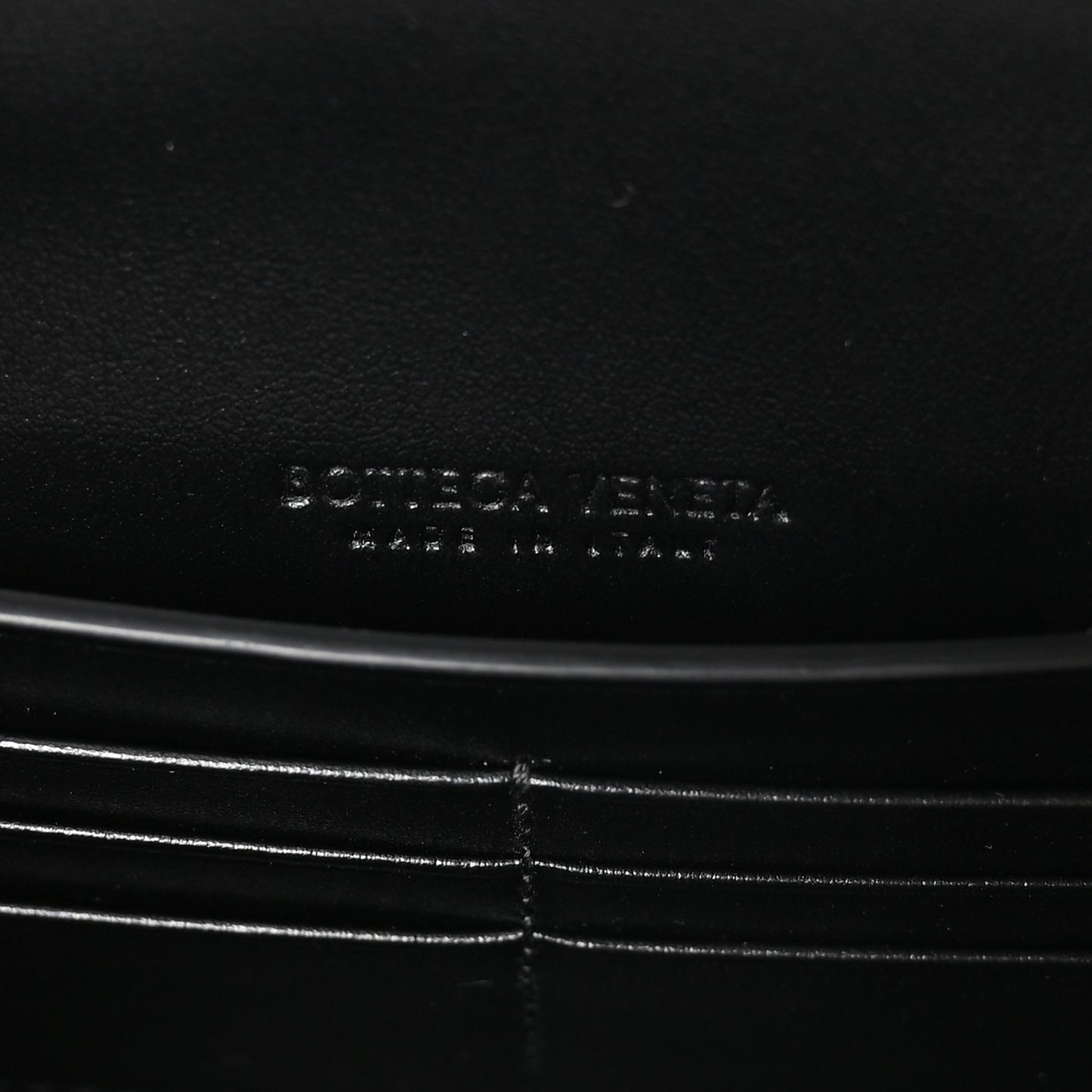 Nappa Intrecciato Long Andiamo Top Handle Clutch Black
