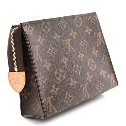 Louis Vuitton Monogram Toiletry Pouch 19 3 of 7