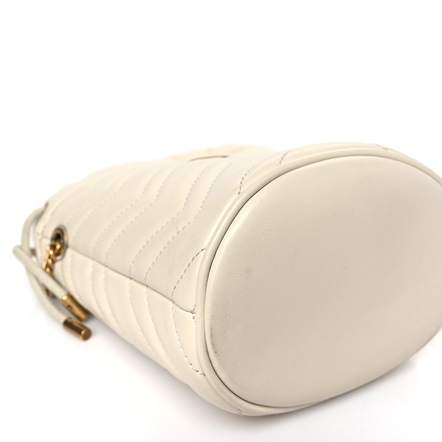 Calfskin Matelasse Mini GG Marmont 2.0 Bucket Bag White
