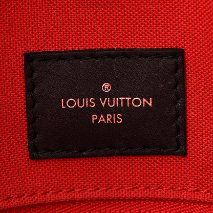 Louis Vuitton Reverse Monogram Giant Onthego MM 6 of 9