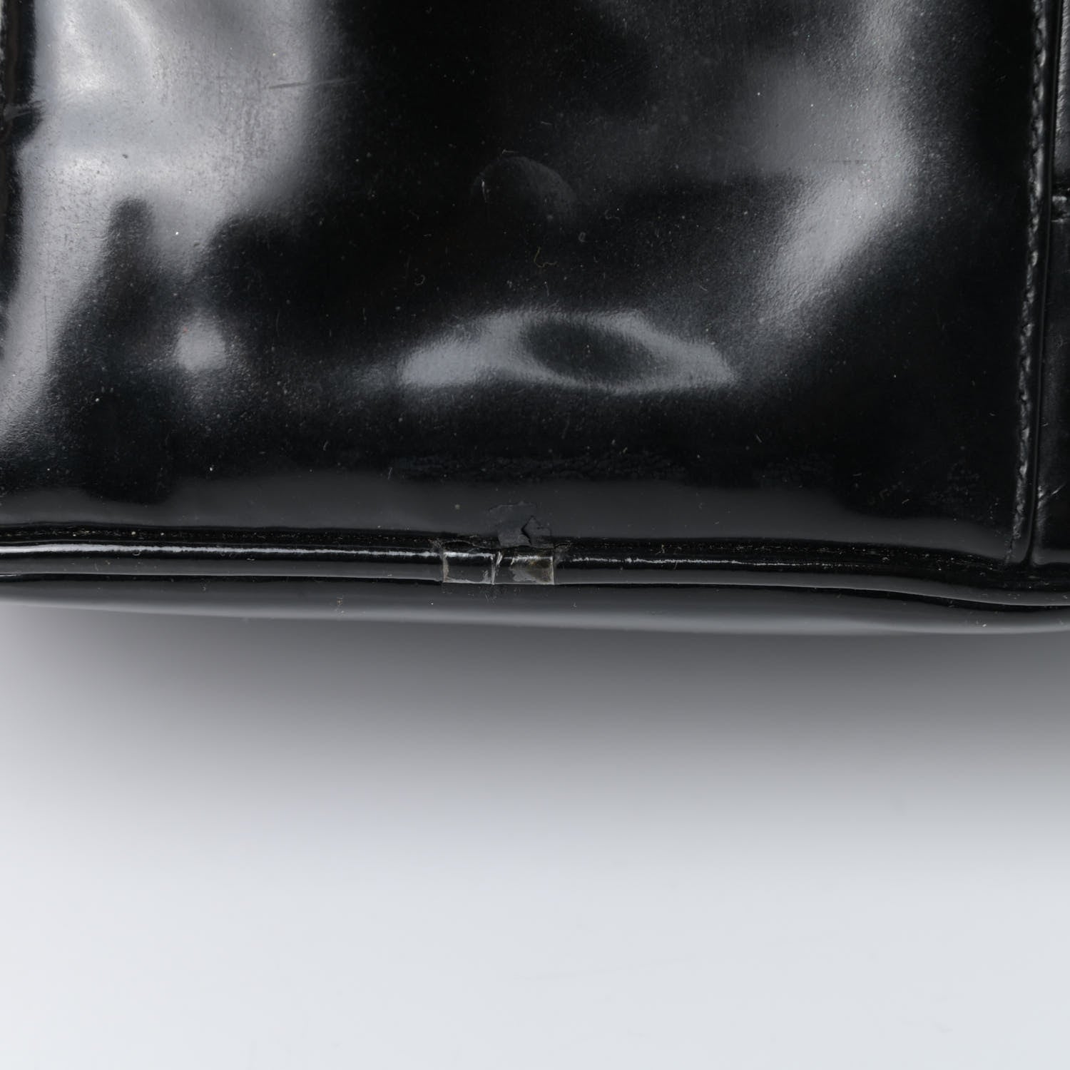 Chanel Patent Vanity Cosmetic Case Black 13 of 13