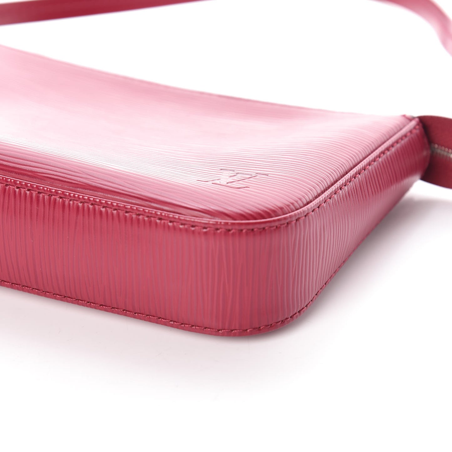 Epi Pochette Accessories NM Fuchsia