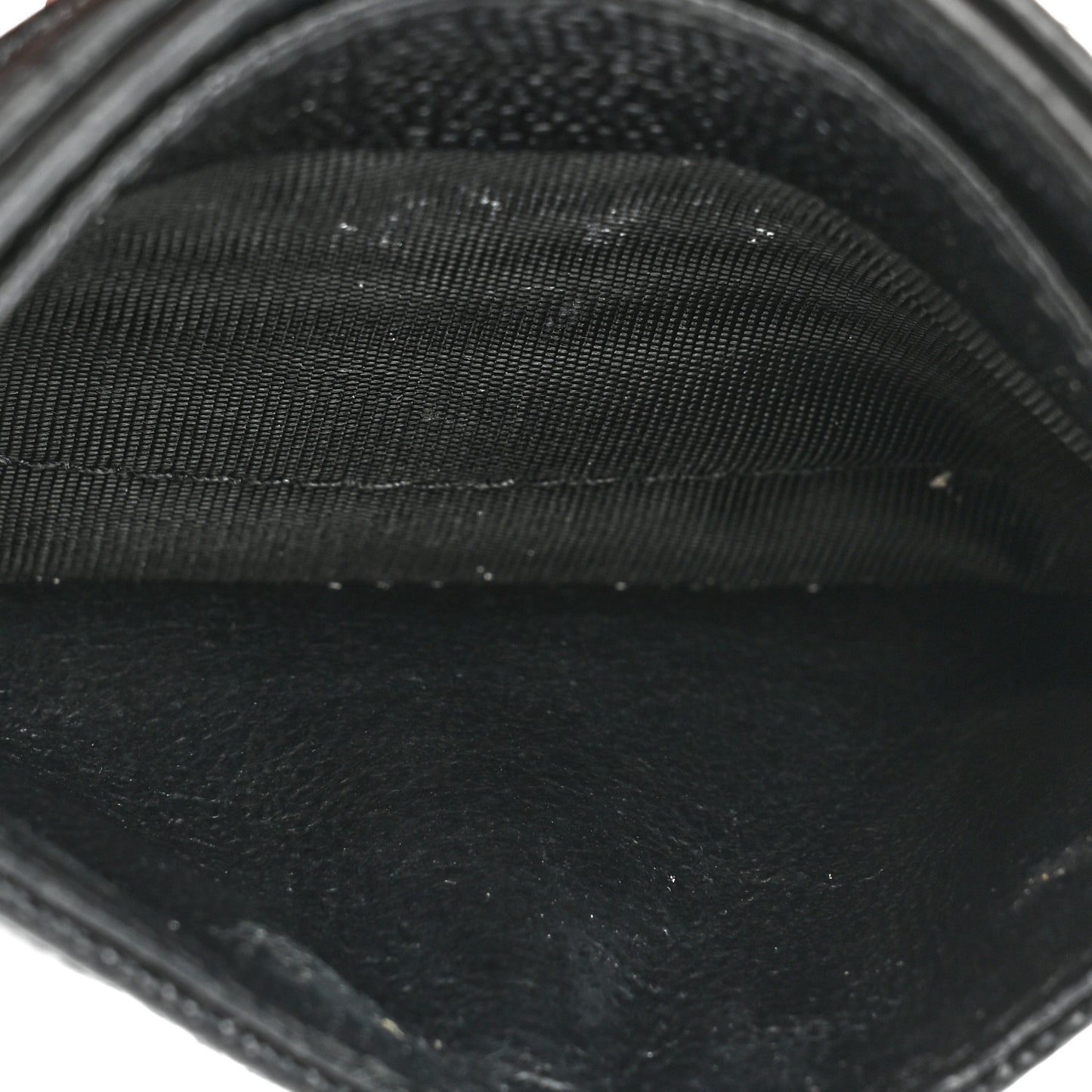 Grain De Poudre Matelasse Chevron Monogram Credit Card Case Black