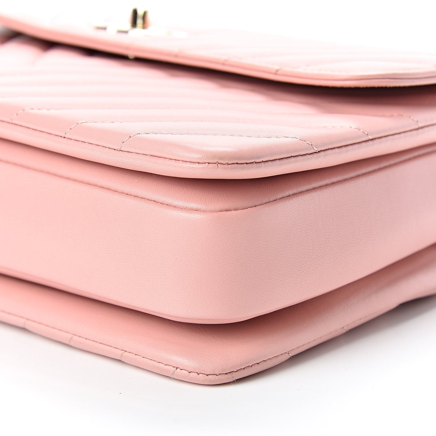 Lambskin Chevron Quilted Medium Trendy CC Dual Handle Flap Bag Pink