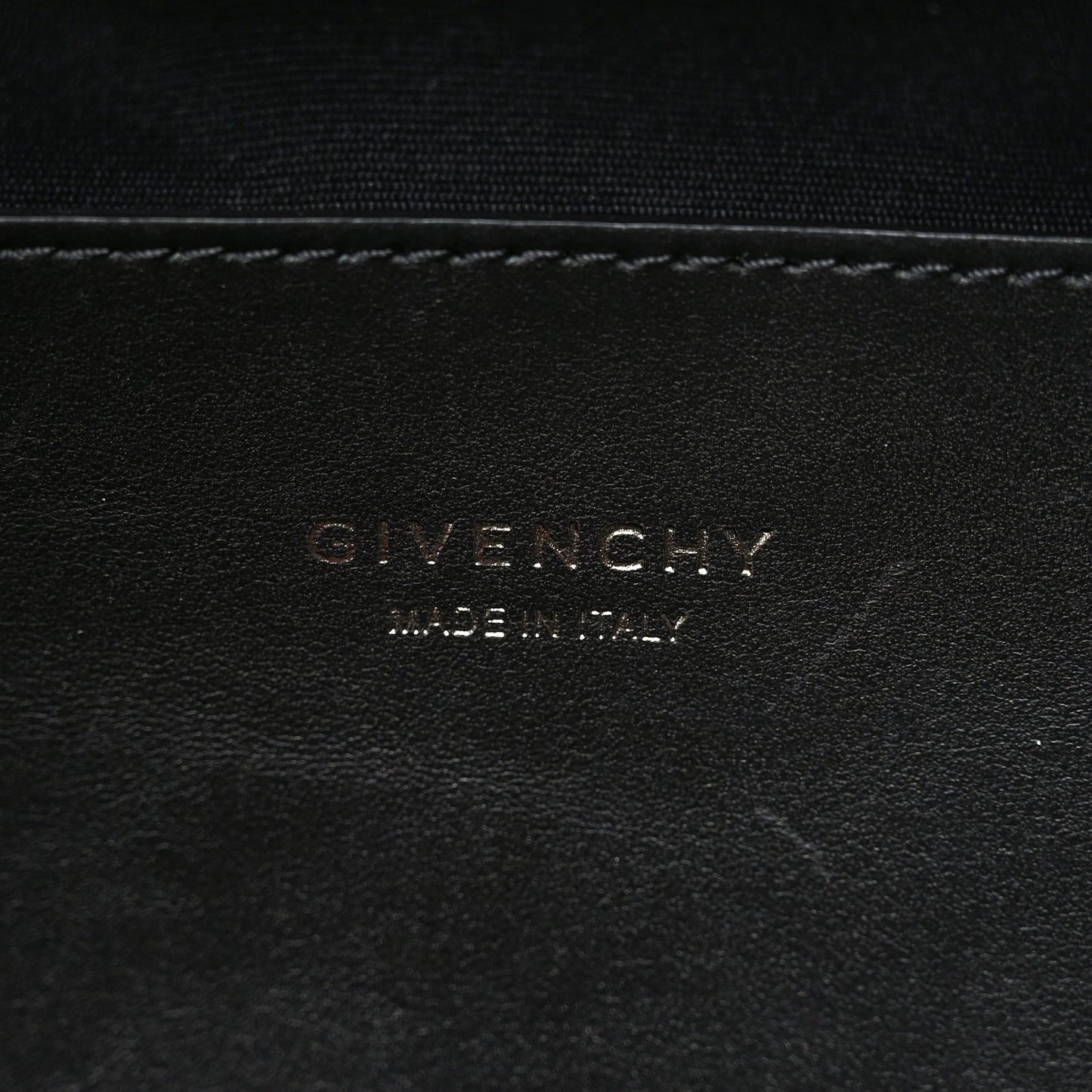 Smooth Calfskin Medium Antigona Soft Lock Duffle Bag Black