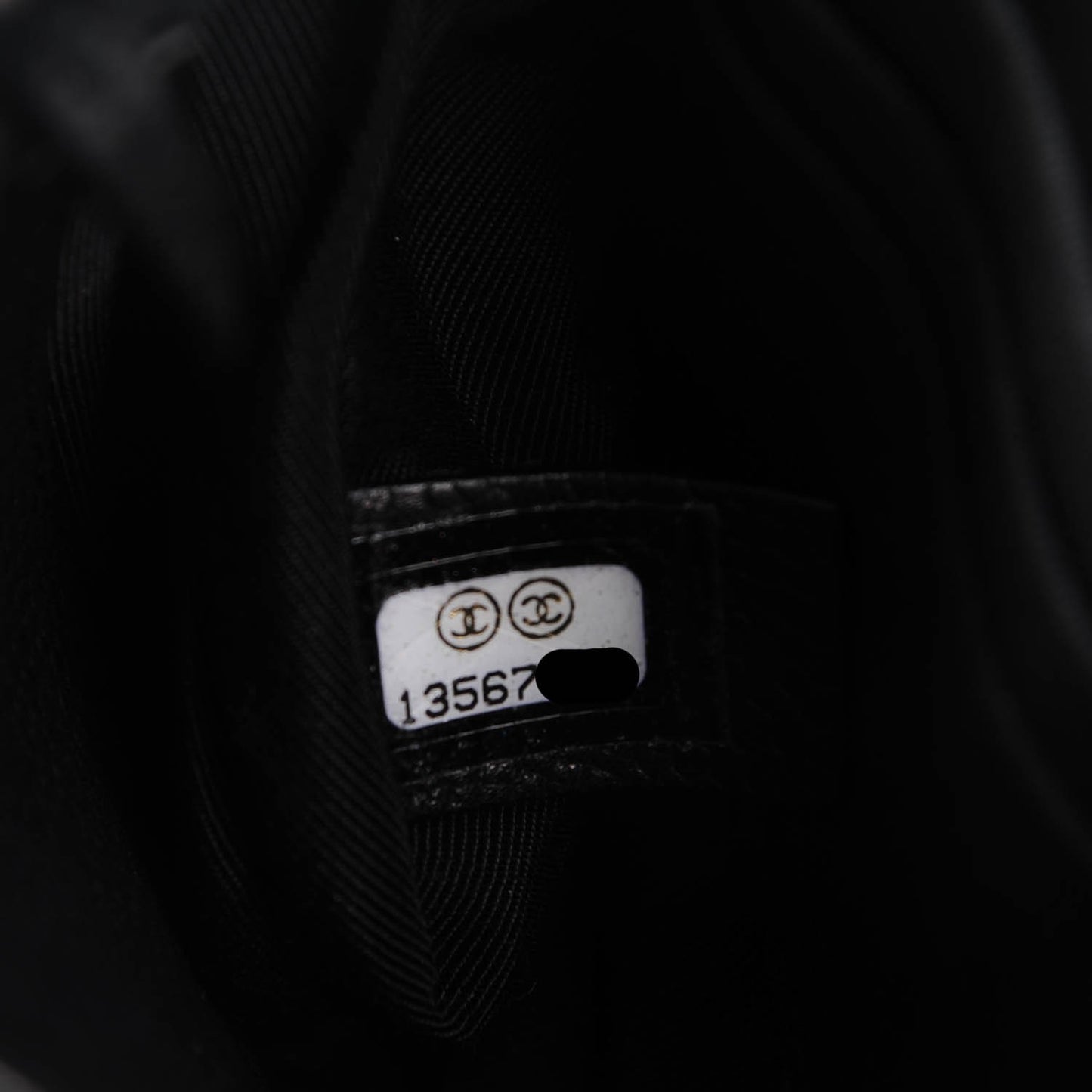 Caviar Half Moon Wallet On Chain WOC Black