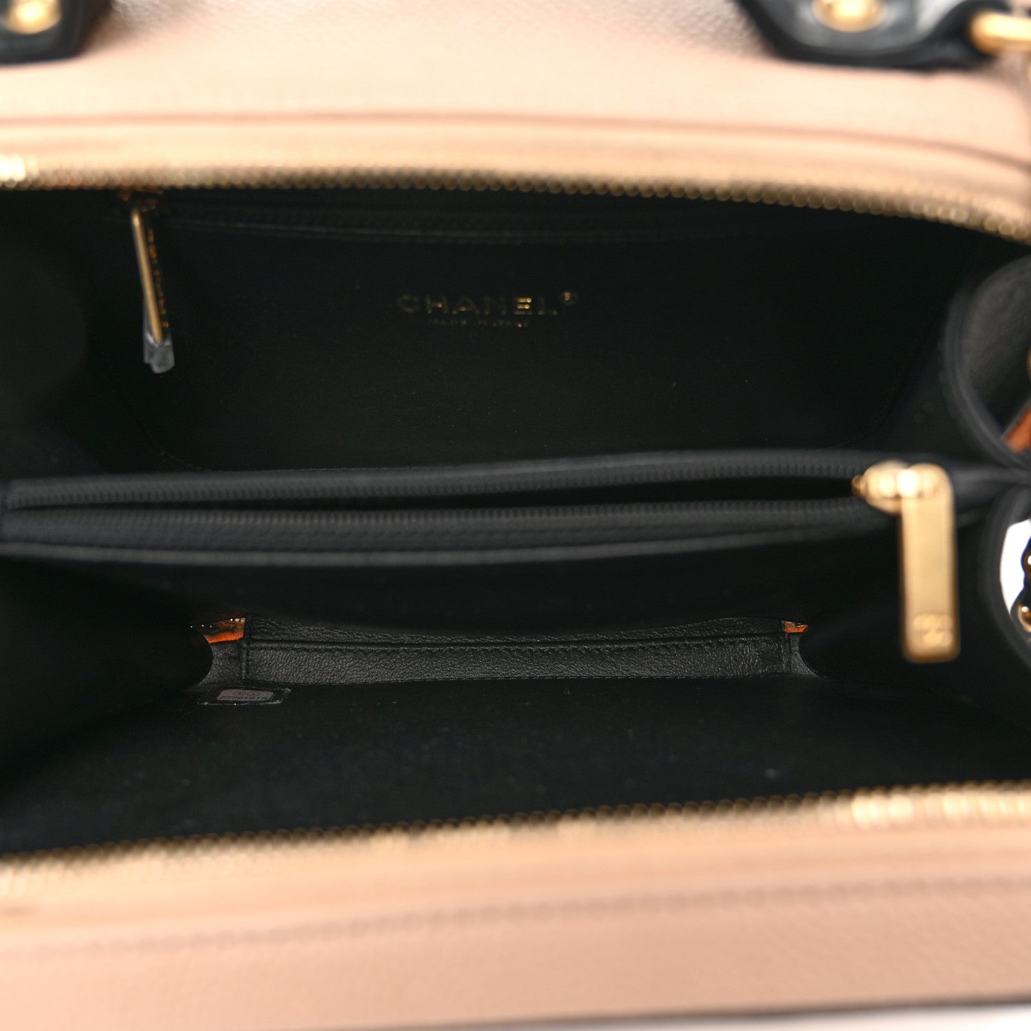 Chanel Caviar Quilted Medium CC Filigree Vanity Case Beige Black 5 of 11