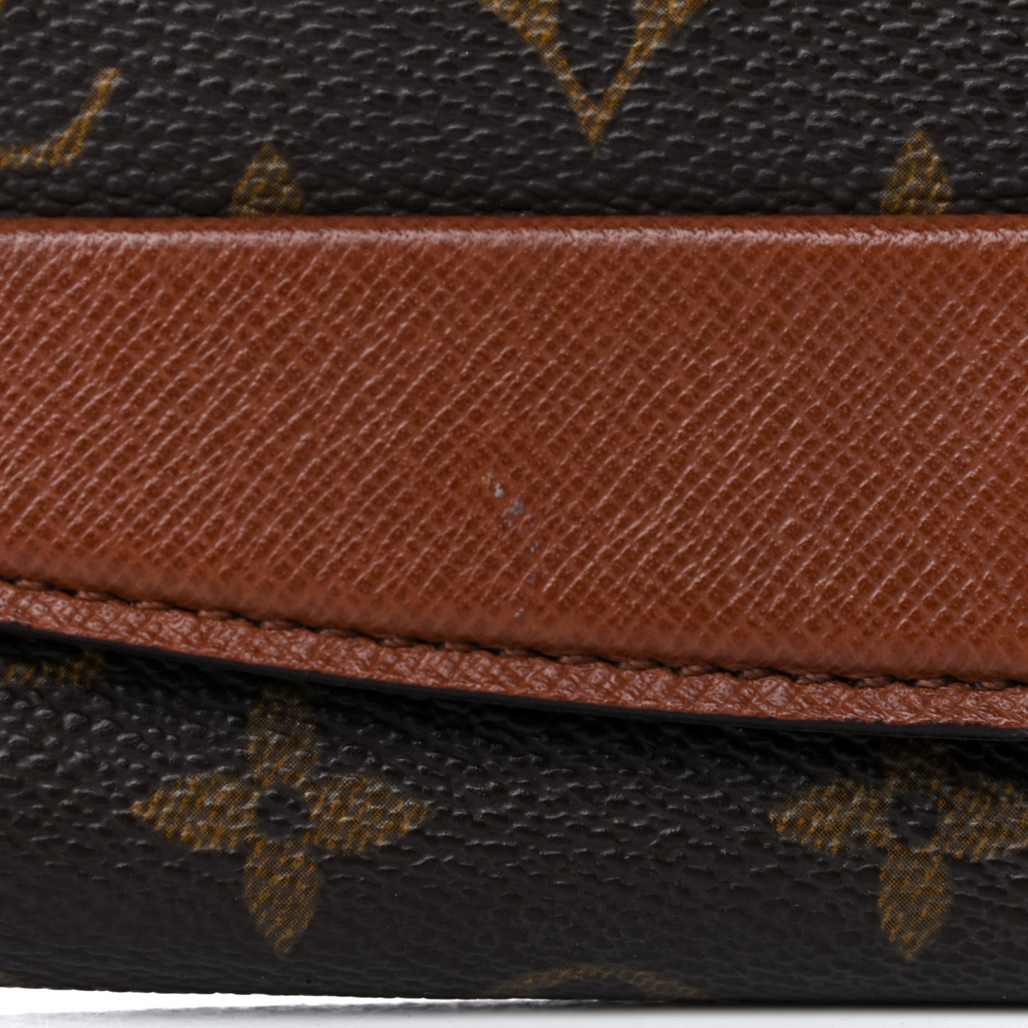 Monogram Pochette Bordeaux
