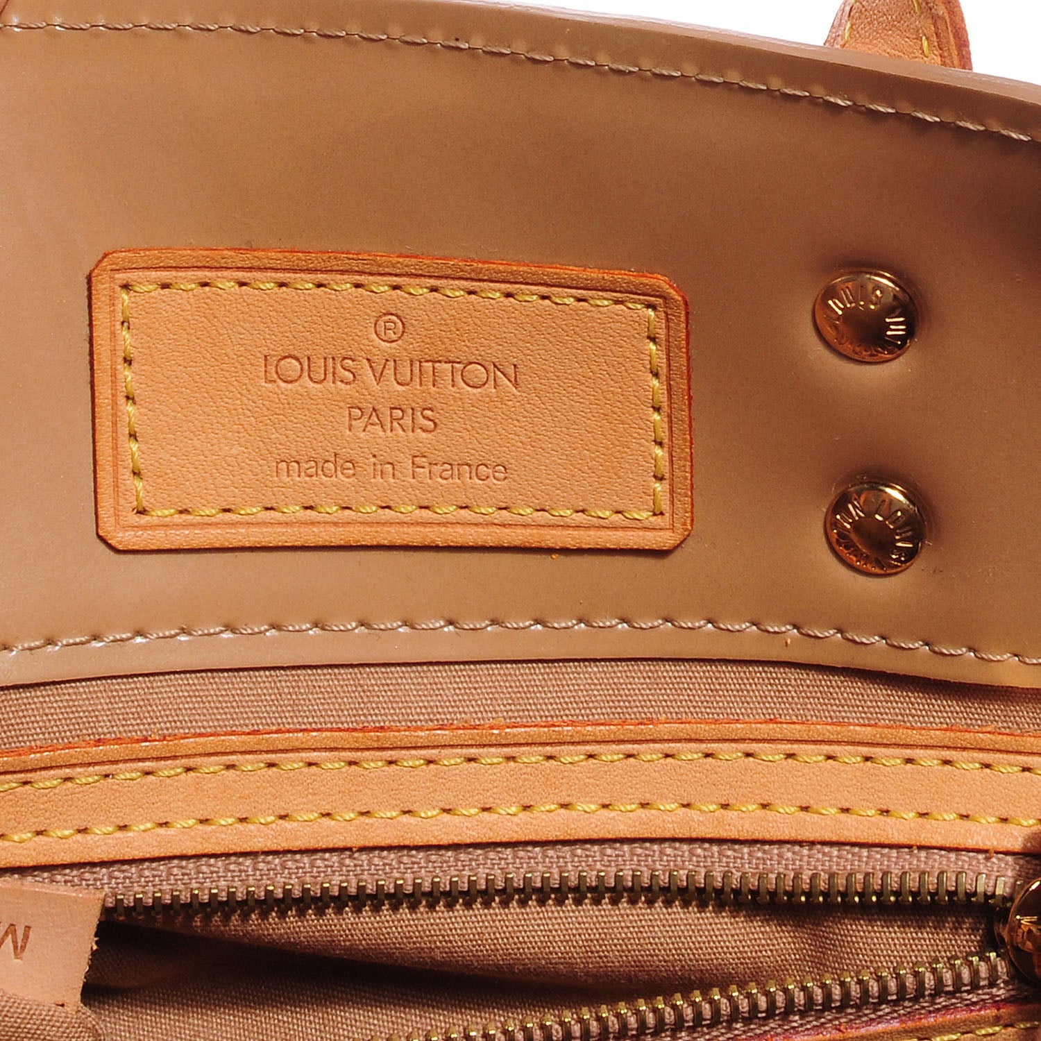 Louis Vuitton Vernis Reade PM Noisette 5 of 6