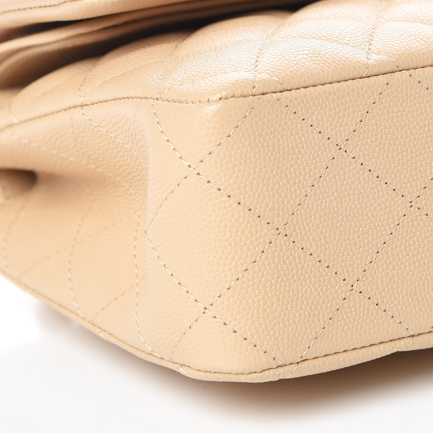 Caviar Quilted Medium Double Flap Beige Clair