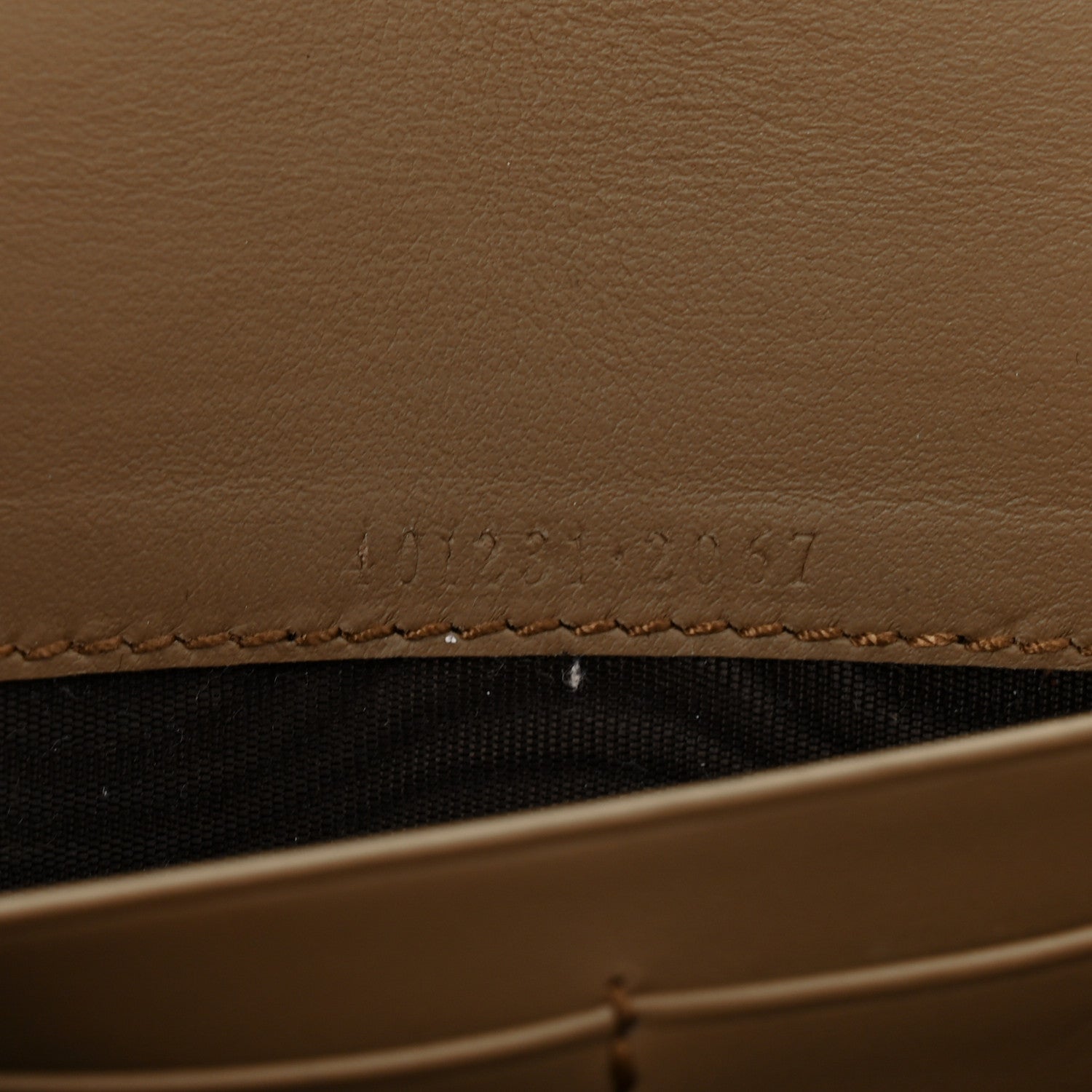 Gucci GG Supreme Monogram Mini Dionysus Chain Wallet Beige Taupe 7 of 10