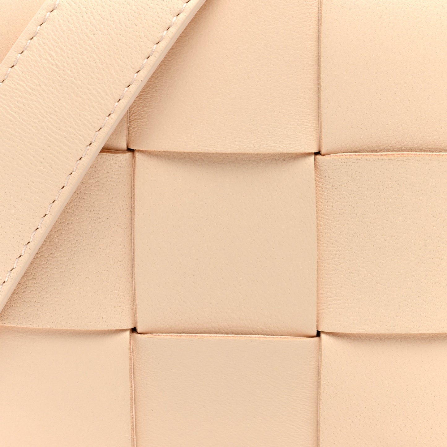 Lambskin Maxi Intrecciato Small Cassette Crossbody Bag Porridge
