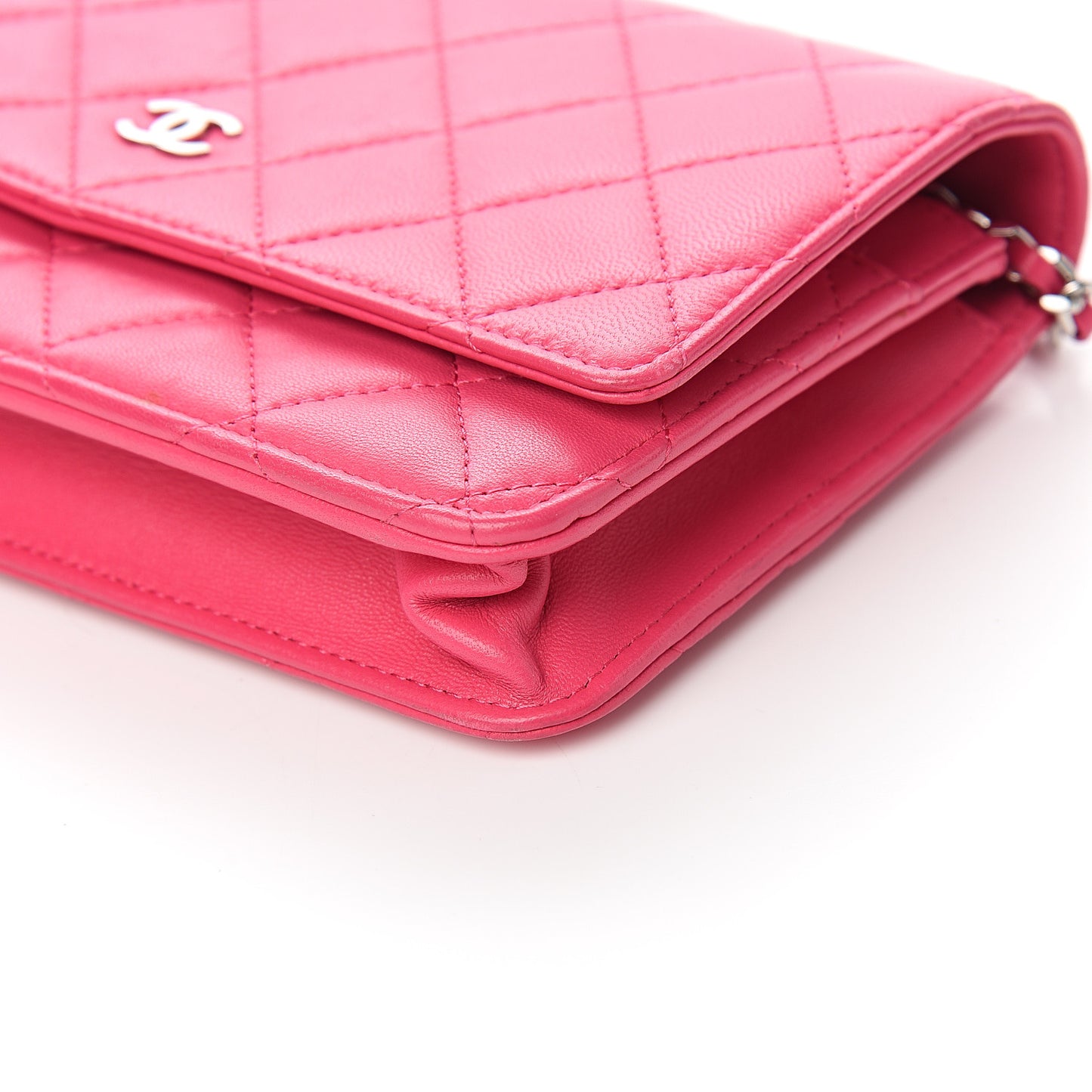 Lambskin Quilted Wallet On Chain WOC Pink