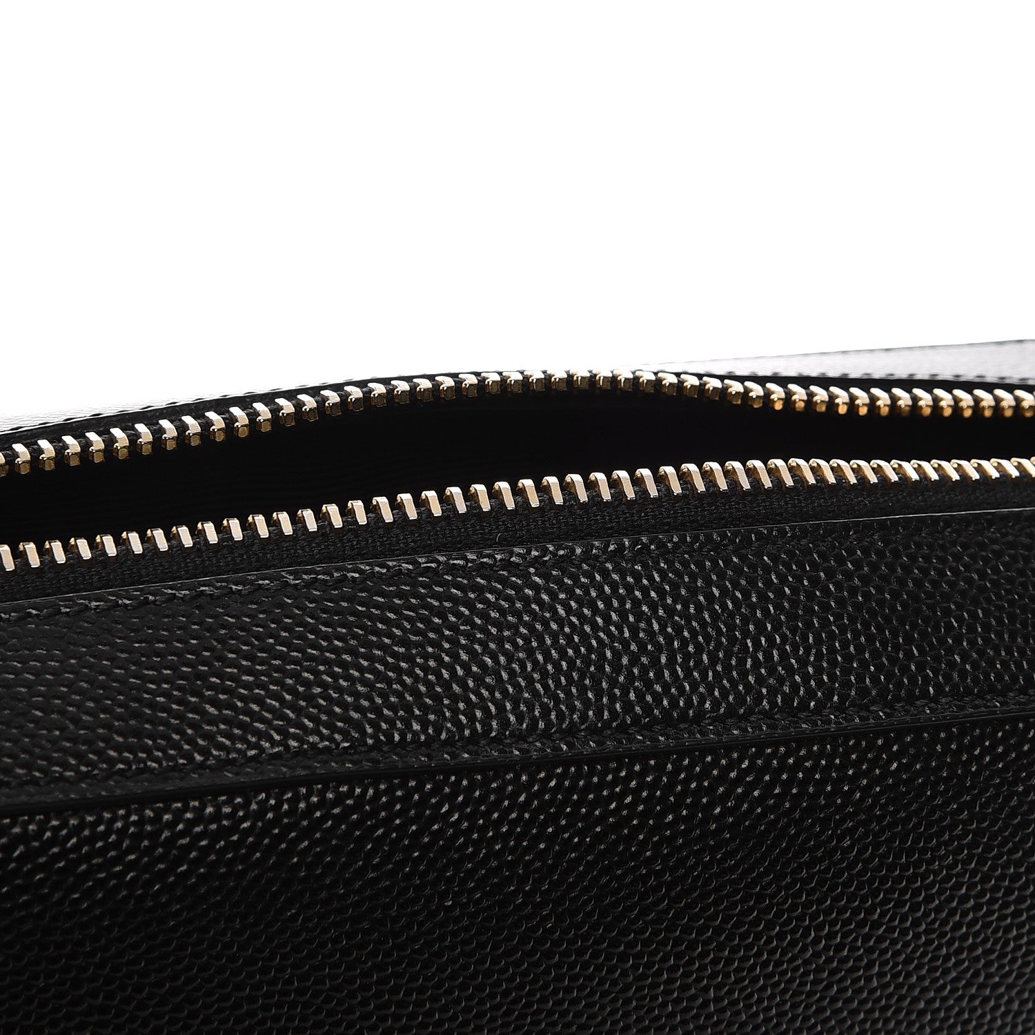 Saint Laurent Grain De Poudre Medium Classic Monogram Camera Bag Black 7 of 7
