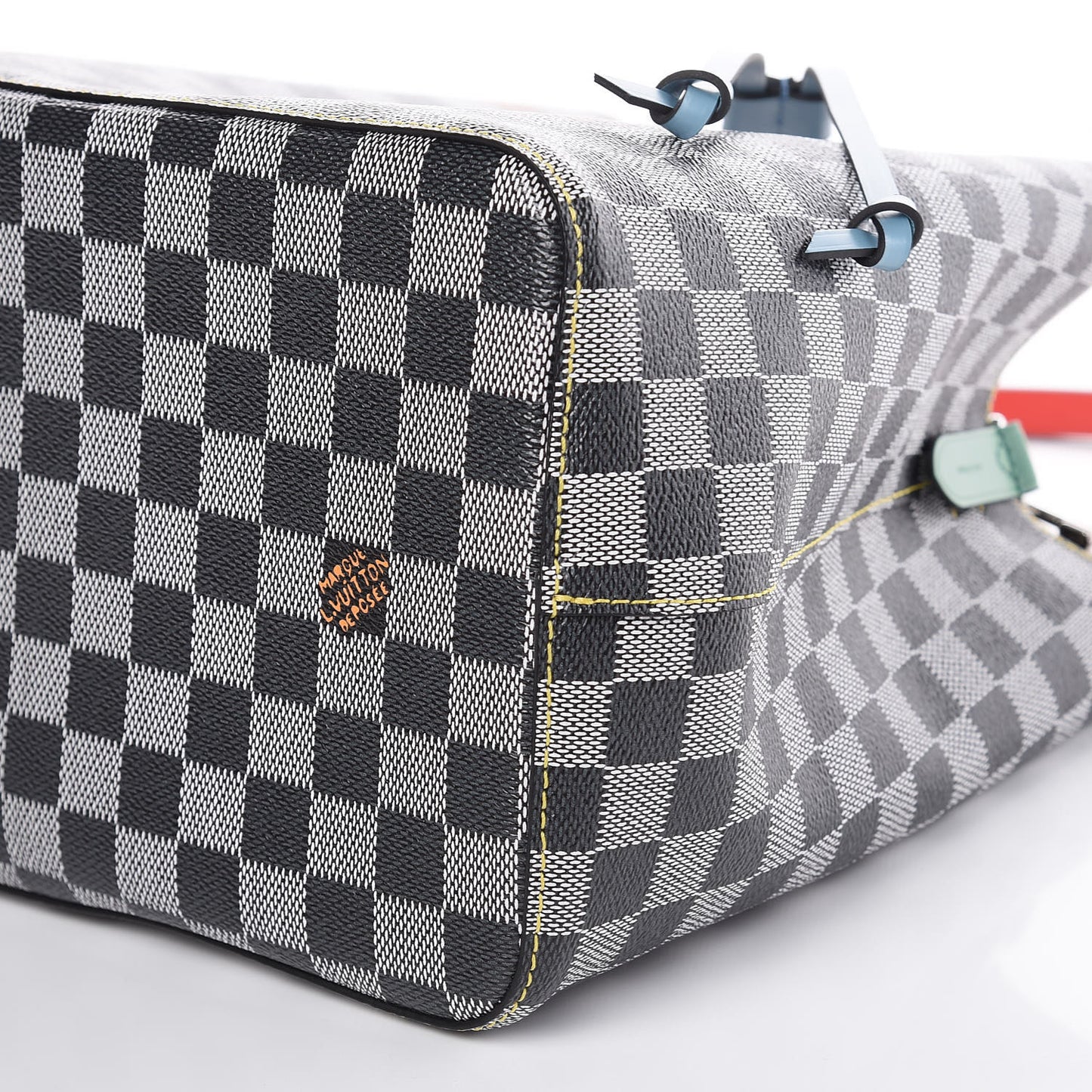 Damier Neonoe Black White