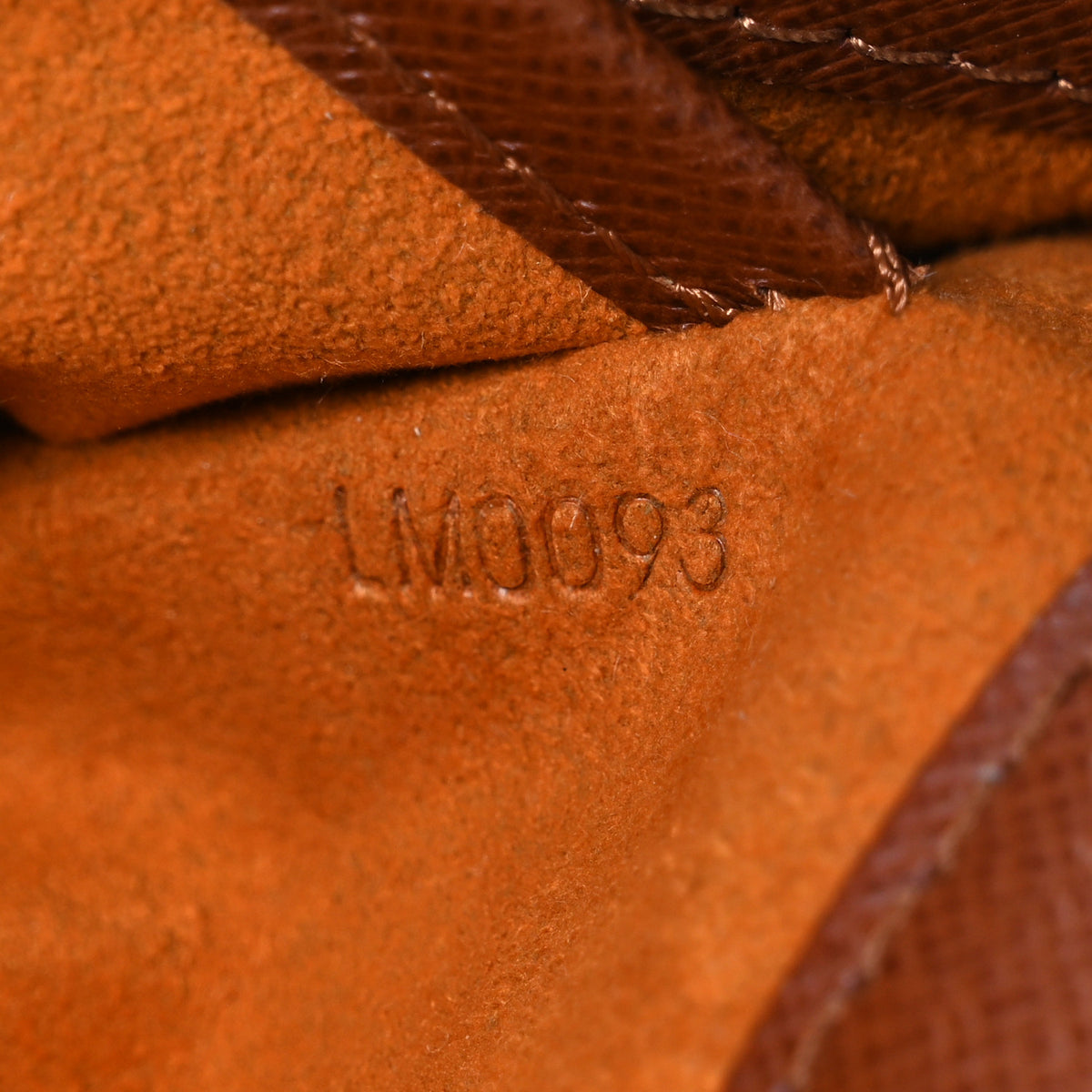 Louis Vuitton Monogram Musette Tango Long Strap 7 of 11
