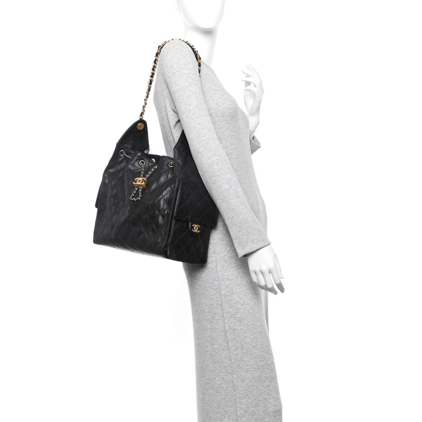 Caviar Quilted Medium Chanel 25 Handbag Black