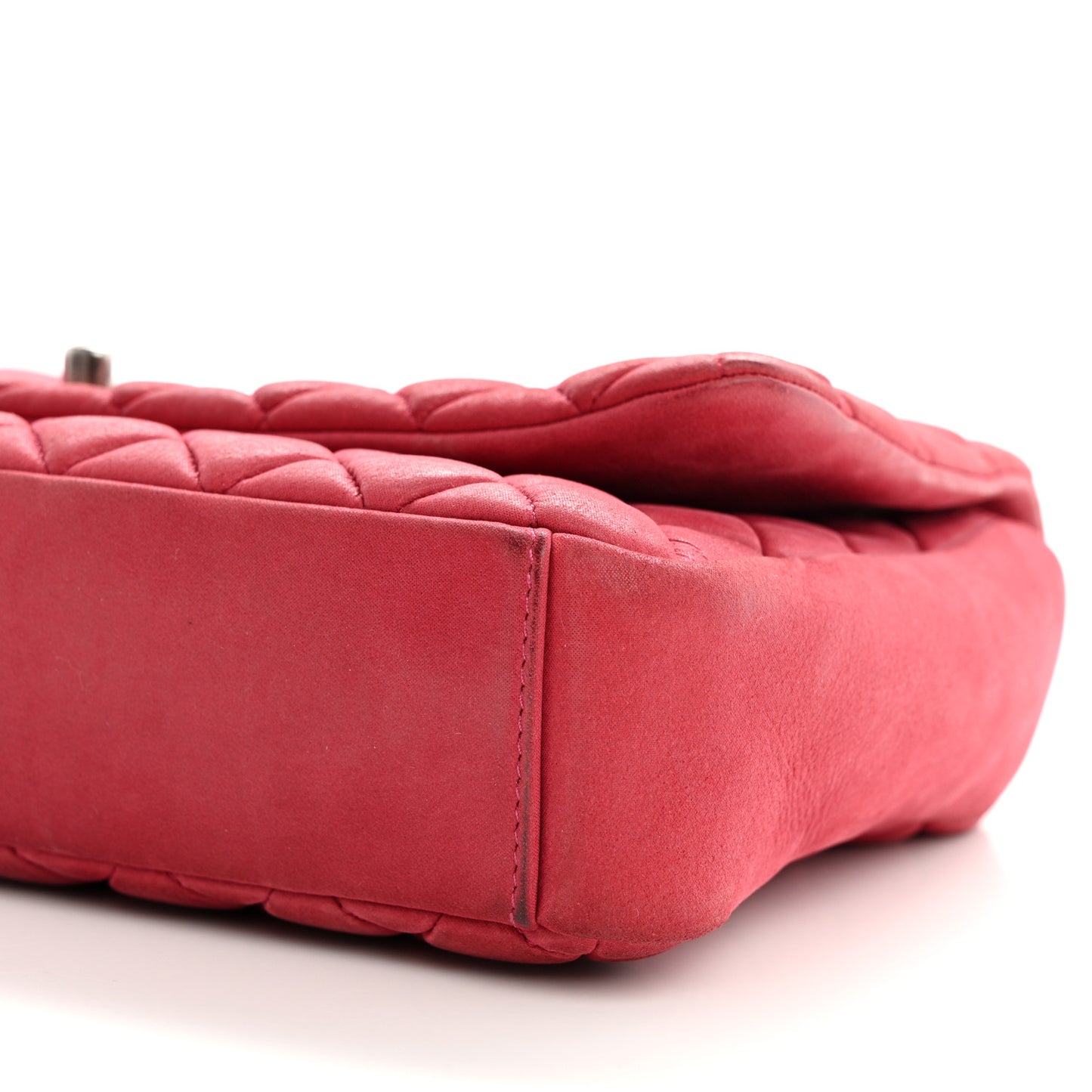 Iridescent Calfskin Large New Bubble Flap Fuchsia