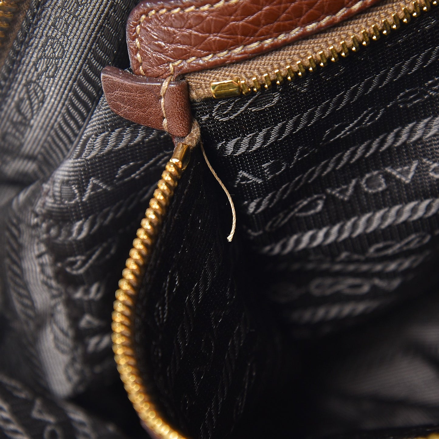 Vitello Daino Grommet Satchel Bruciato