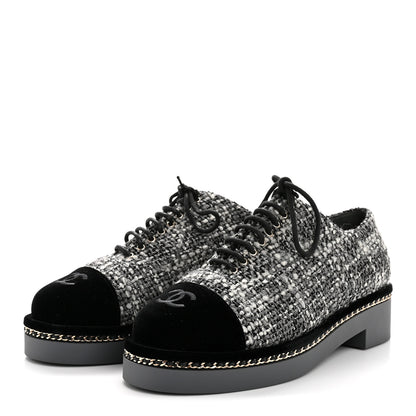 Chanel Tweed Suede CC Lace Up Oxfords 38.5 Grey Black 4 of 10