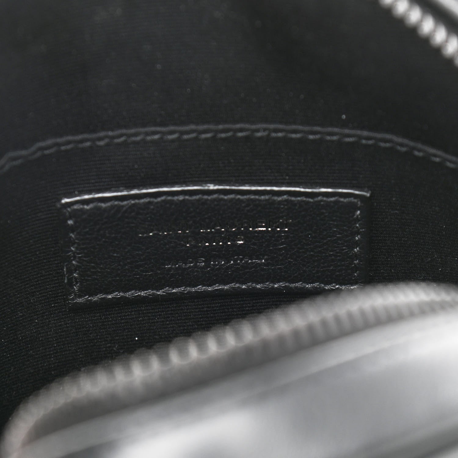 Saint Laurent Calfskin Matelasse Chevron Round Vinyle Camera Bag Black 7 of 11