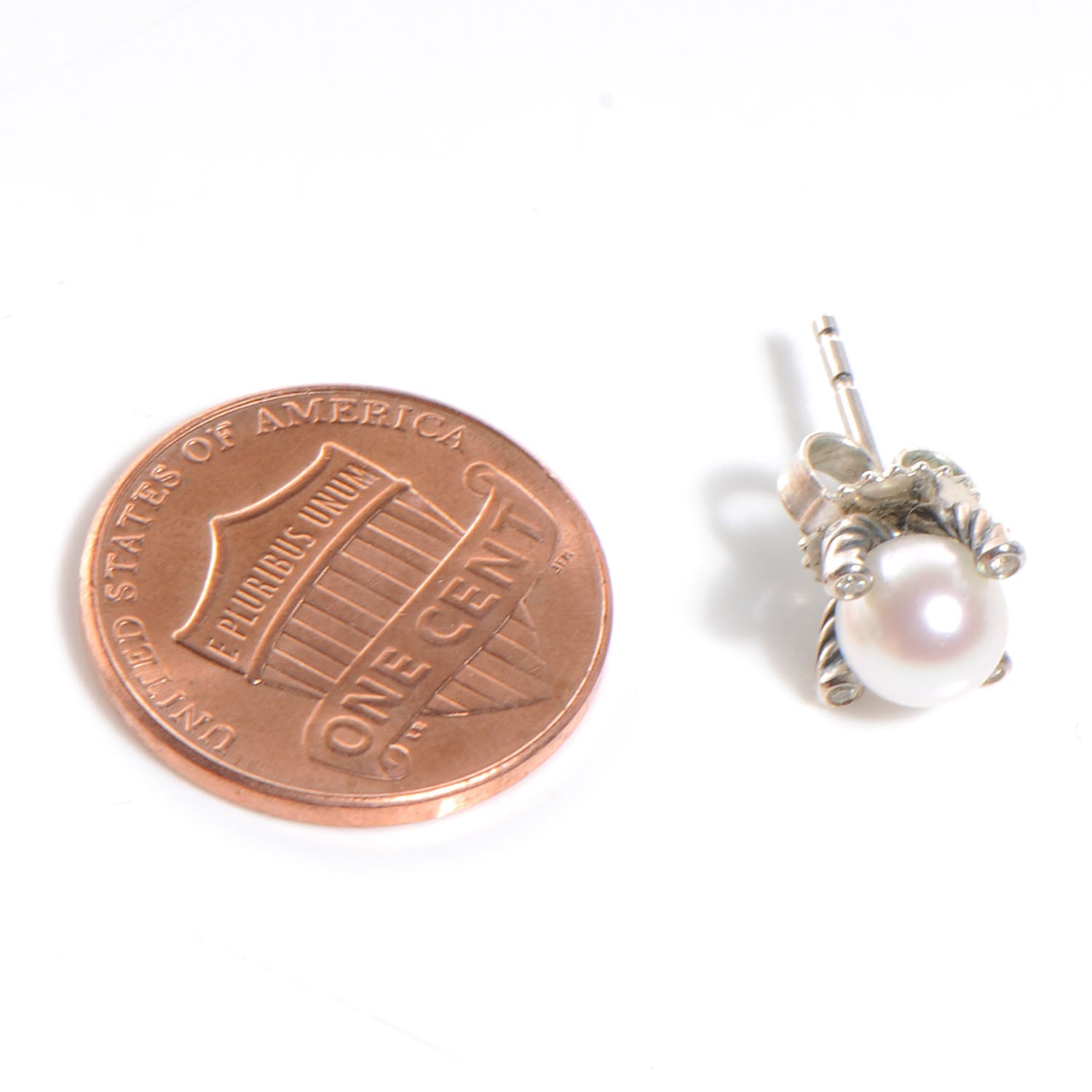 David Yurman Sterling Silver Diamond Pearl Small Earrings 2 of 5
