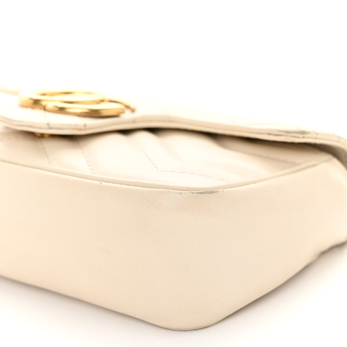 Calfskin Matelasse Super Mini GG Marmont Shoulder Bag White