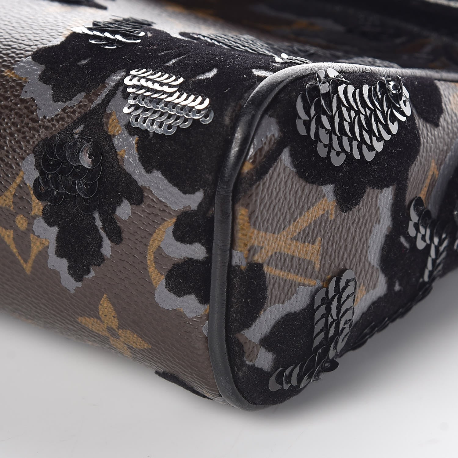 Louis Vuitton Monogram Fleur De Jais Sequins Manege 9 of 9