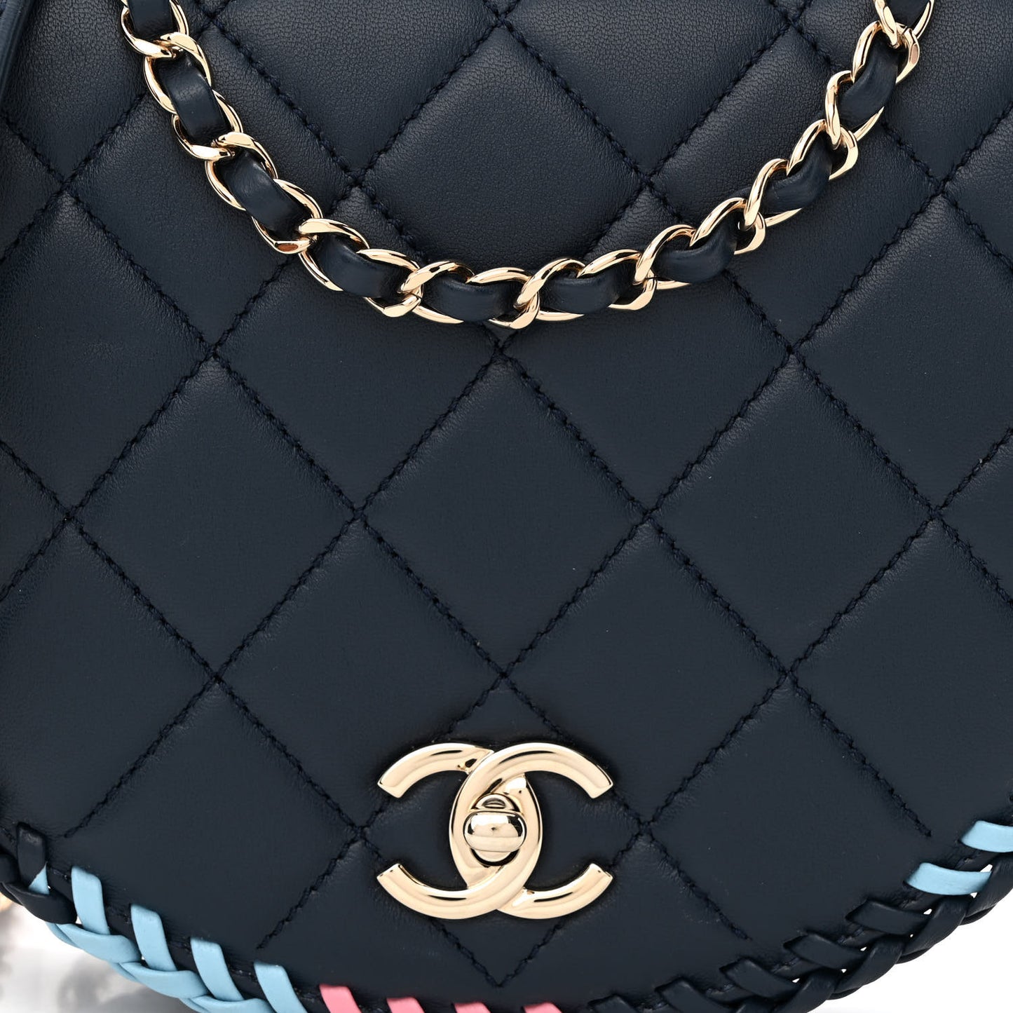 Lambskin Quilted Braided Messenger Flap Navy Multicolor