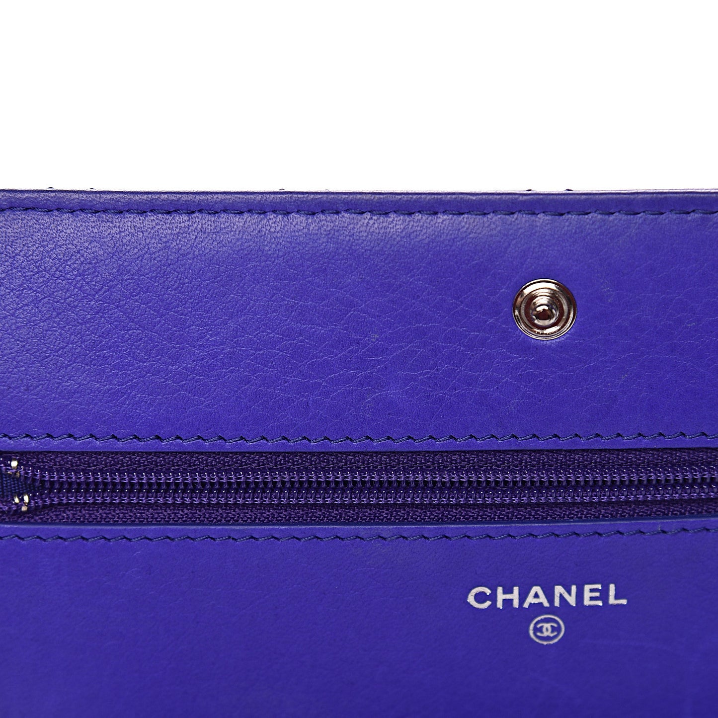 Calfskin Quilted Fancy CC Wallet On Chain WOC Blue