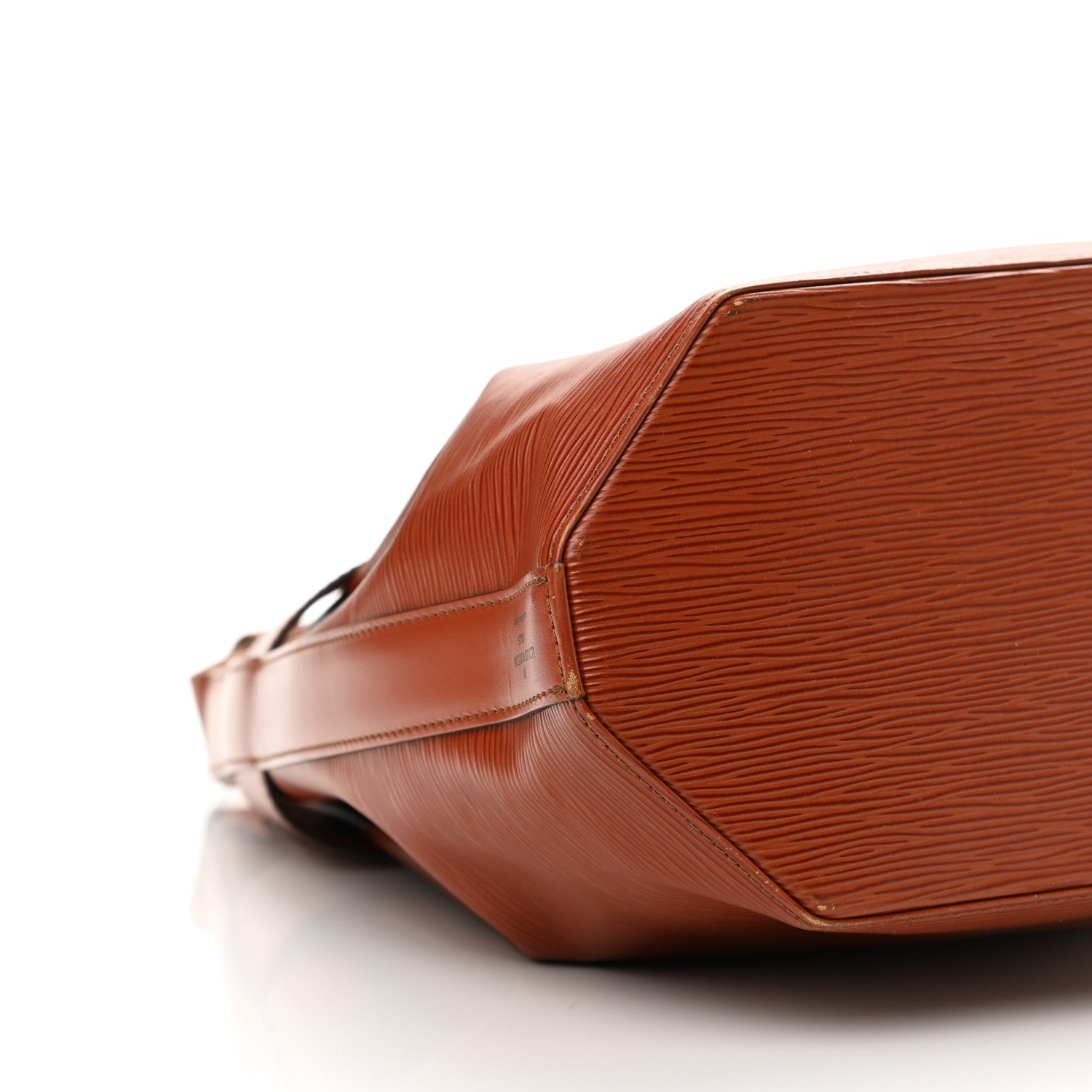 Louis Vuitton Epi Sac D'Epaule Kenyan Fawn 7 of 11