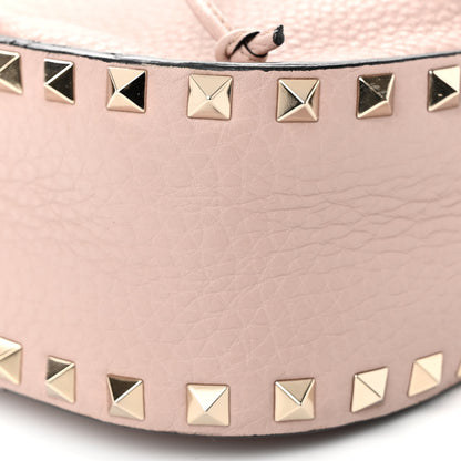 Valentino Garavani Grained Calfskin Rockstud Bucket Bag Poudre 9 of 10