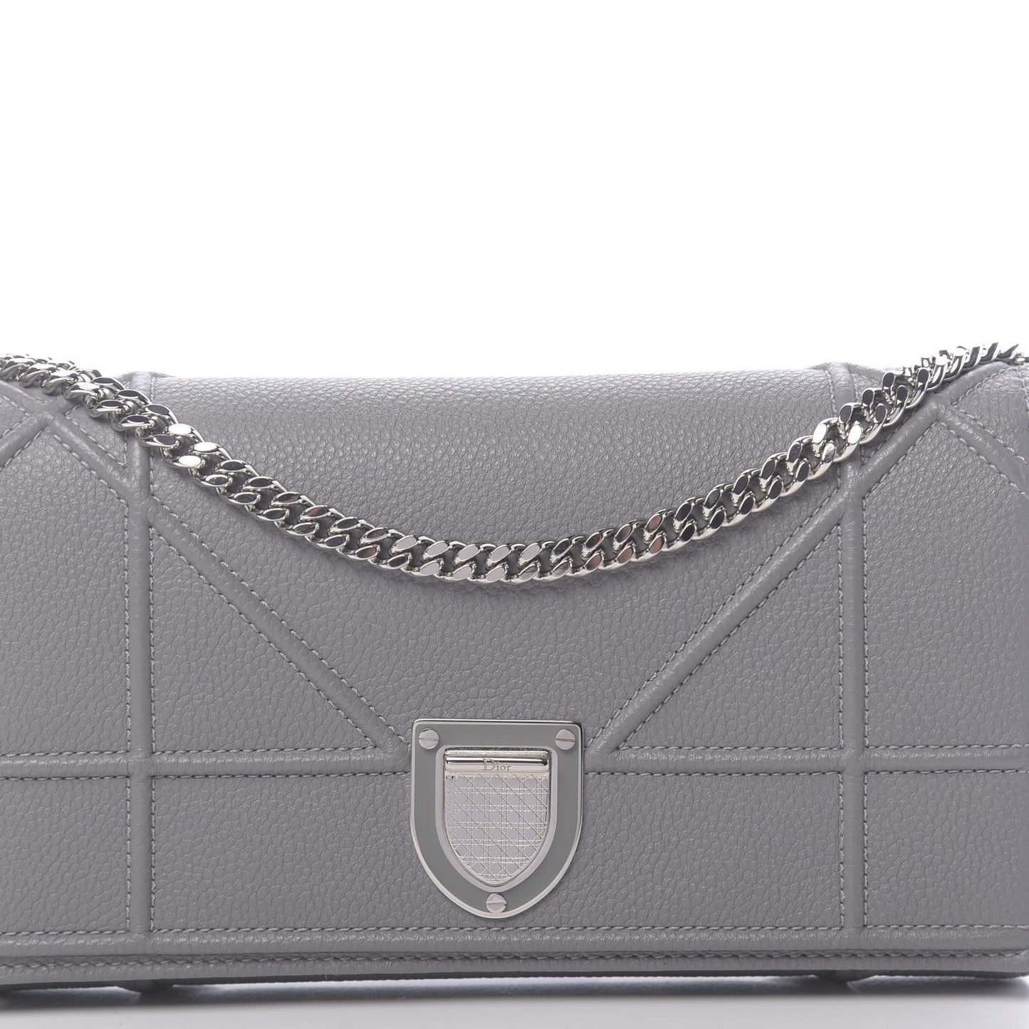 Grained Calfskin Diorama Croisiere Chain Wallet Gris