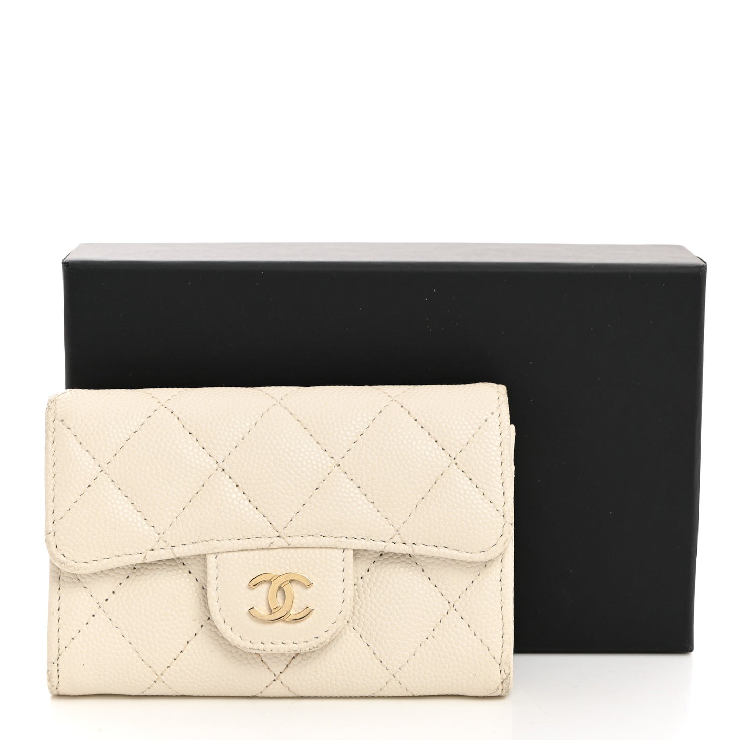 Caviar Quilted Flap Card Holder Wallet White
