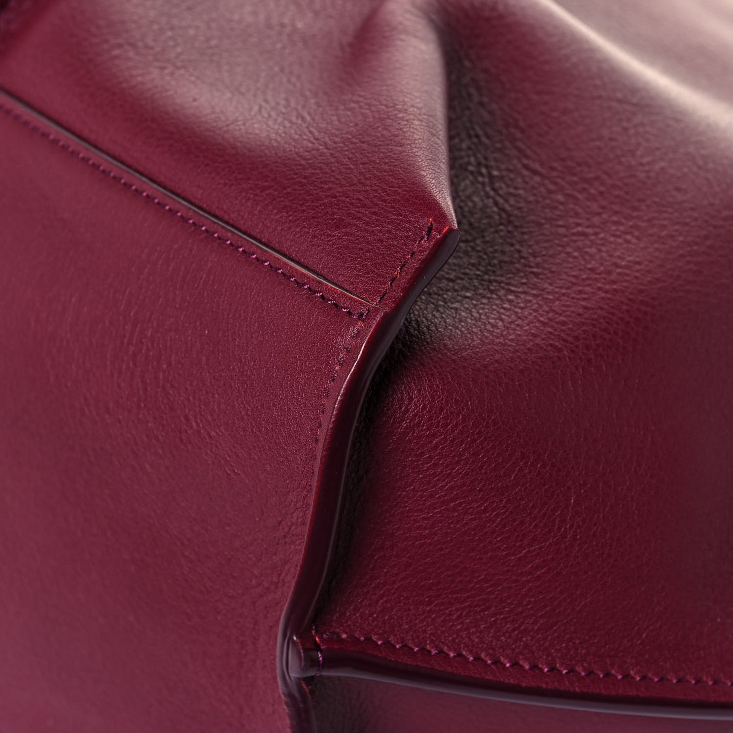 Smooth Calfskin Medium Vick Tote Burnt Mahogany