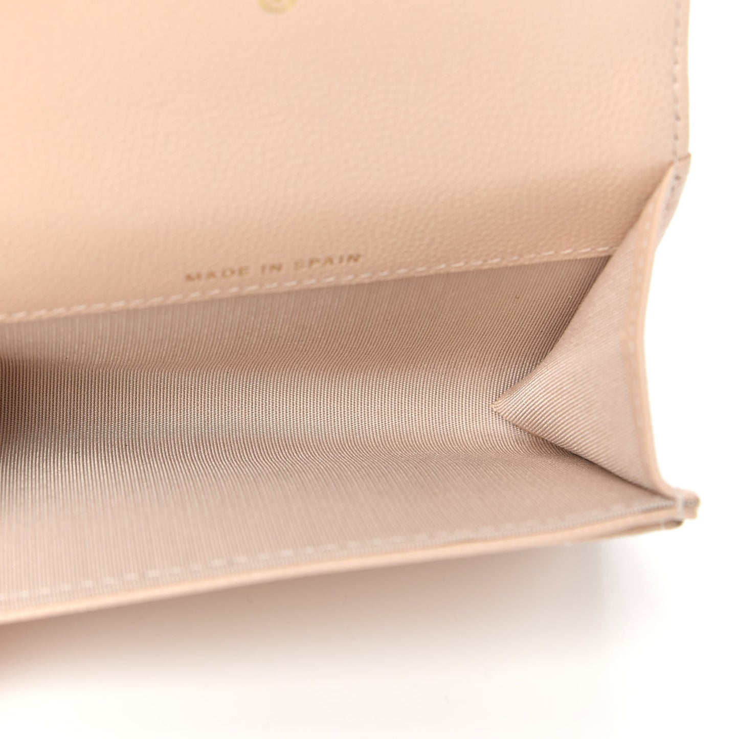 Caviar Pearl Quilted Coco Candy Flap Card Holder Beige